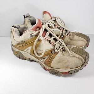 Merrell Women's Hiking / Walking Shoes Sz 8.5
